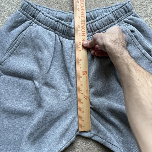 Nike Shorts Mens Medium Gray Fleece Sweat Big Swoosh Logo Drawstring Athletic - Picture 7 of 8